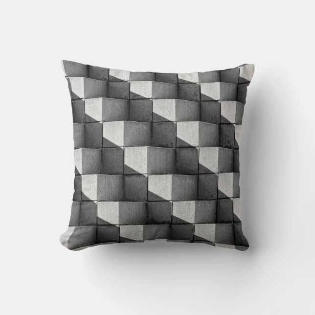 Coussin Un visage de la sculpture "Four Side Pyramid" dans (Recto)