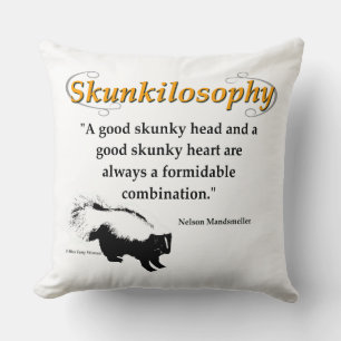 Coussin Une bonne tête de skunky et un bon coeur de skunky