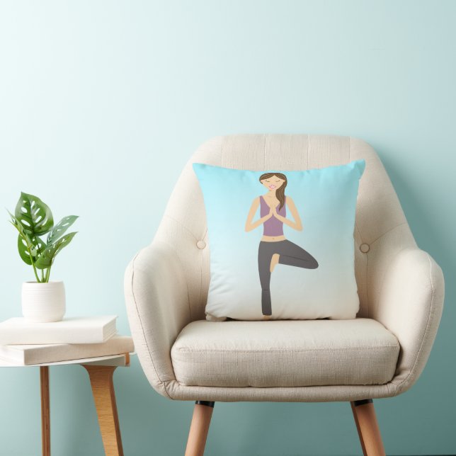 Coussin Une Femme De Yoga Dans Un Pot D'Arbre (Chaise)