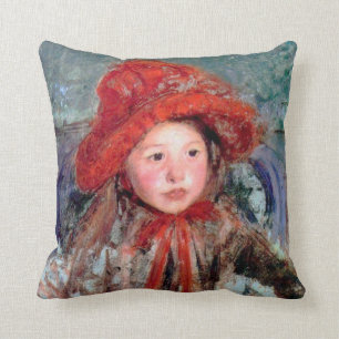 Coussin Une fille dans un grand Casquette rouge, Mary Cass