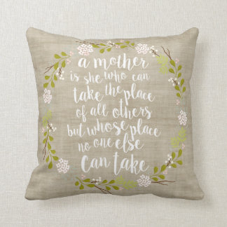Coussin Une Mère, c'est tout Citer Wreath Woodland