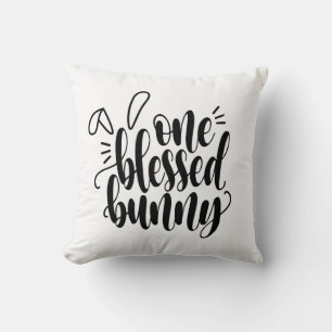 Coussin Une Typographie De Pâques De Bunny Béni  Lancer l'
