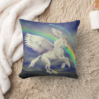 Coussin Unicorn Flying Over Rainbow Dreams Inspirational