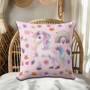 Coussin Unicorne colorée arc-en-ciel et fleurs