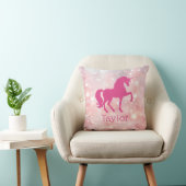 Coussin Unicorne lumière rose éthérée parties scintillant  (Chaise)