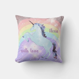 Coussin Unicorne sur un arrière - plan arc-en-ciel.
