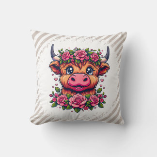 Coussin Vache Highland avec Couronne Rose
