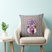 Coussin Vase de Dahlia Violet Mariage Récent  (Chaise)