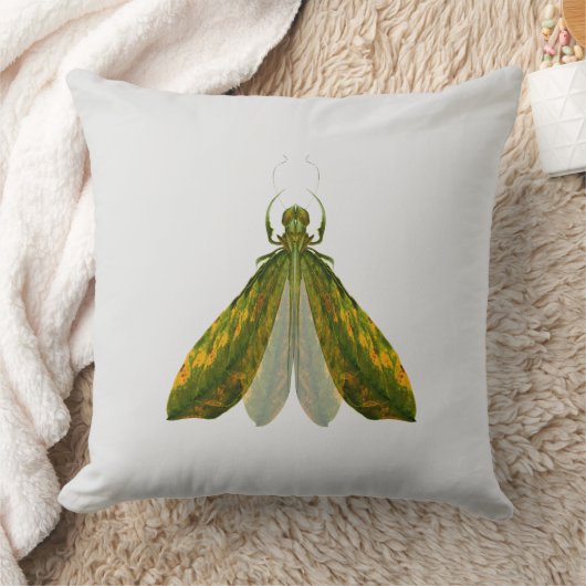 Coussin Verdant Sentinel – Surreal Nature Form (Couverture)