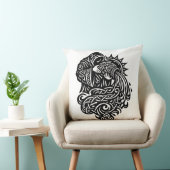 Coussin Verseau — Le Porteur d'Eau par BurnsInHell (Chaise)