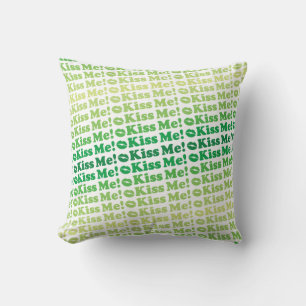 Coussin Vert Embrasse-Moi Embrasse-Moi Motif