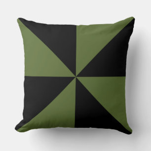 Coussin Vert olive et roue à aubes noire
