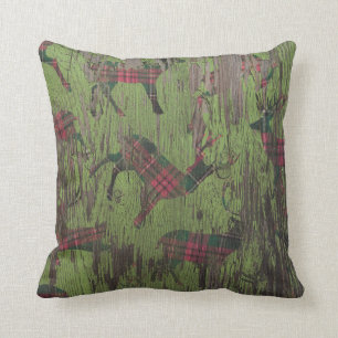 Coussin vert rustique d'hiver de vacances de plaid