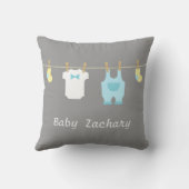 Coussin Vêtements élégants et mignons de bébé, bébé (Verso)