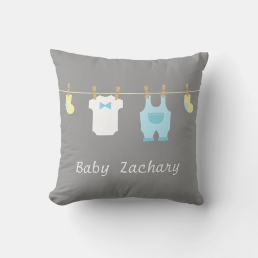 Coussin Vêtements élégants et mignons pour bébé garçon, Bé (Recto)
