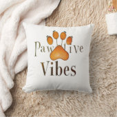 Coussin Vibes Pawsitive - Conception Empreinte de patte in (Couverture)