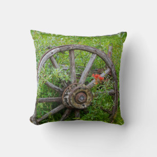 Coussin Vieilles roues dans la ville historique 3 de vieil