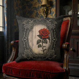 Coussin Vieux Noir Victorien avec Rose Rouge