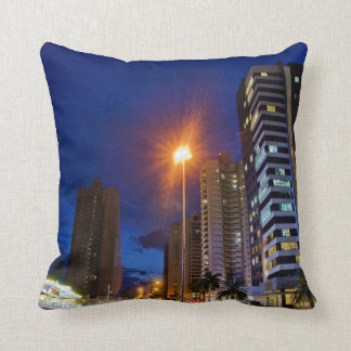 Coussin Ville Londrina de nuit