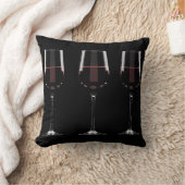 Coussin Vins avec vin rouge sur noir (Couverture)