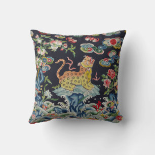 Coussin vintage antique léopard fleurs broderie textile