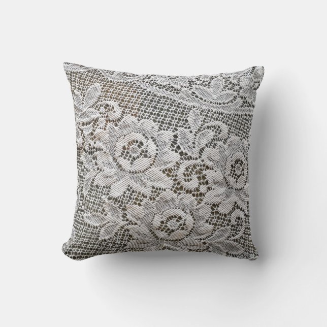 Coussin vintage de dentelle (Recto)