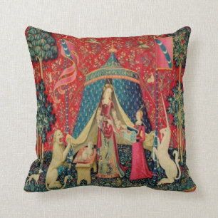 Coussin vintage de tapisserie