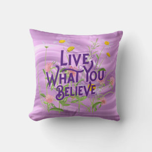 Coussin Vis Ce Que Vous Croyez Citer Purple Lilac Floral