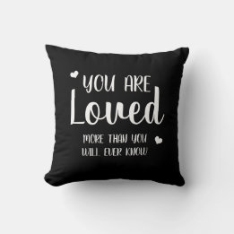 Coussin Vous êtes aimé coeurs noir blanc rustique campagne