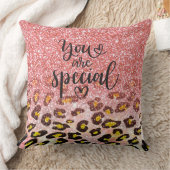 Coussin Vous êtes spécial Imprimé léopard pailleté rose (Couverture)