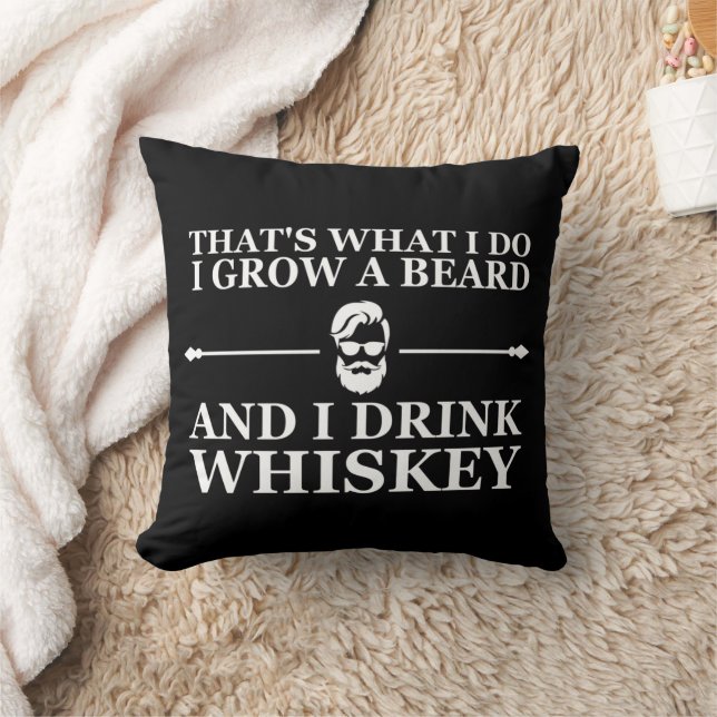 Coussin Whiskey cite avec de drôles de mots barbus (Couverture)