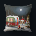 Coussin Winter Corgi Caravan Christmas Adventure<br><div class="desc">Laissez-vous tenter par la magie d'une nuit d'hiver enneigée alors qu'une caravane glisse gracieusement à travers le paysage illuminé par la lune. La beauté sereine de la neige scintillante et l'éclat enchanteur de la lune créent une scène captivante, promettant une aventure de Noël inoubliable remplie de chaleur, de joie et...</div>