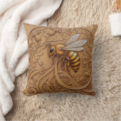 Coussin Wood carving effect Throw Cushion big bee (Couverture)