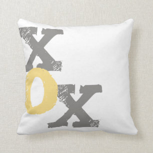 Coussin XOX jaune et gris
