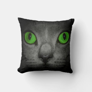 Coussin Yeux de chat de deux côtés différents -