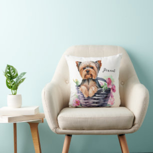 Coussin Yorkie personnalisé dans le panier aquarelle