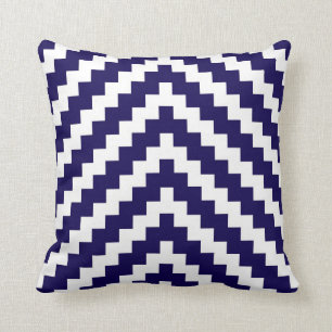 Coussin Zigzag aztèque dans le bleu et le blanc de cobalt