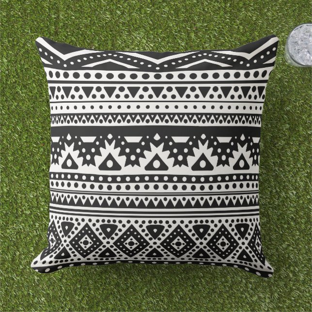 Coussin Zigzag Noir Et Blanc Unique Stripes Art Tribal (Herbe)