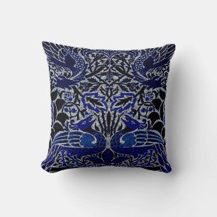 Coussins de paon et de dragon