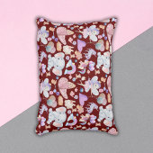Coussins Décoratifs Aquarelle Girly Whimsical sur Maroon |