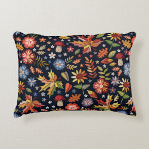 Coussins Décoratifs Broderie motif sans couture avec de belles fleurs