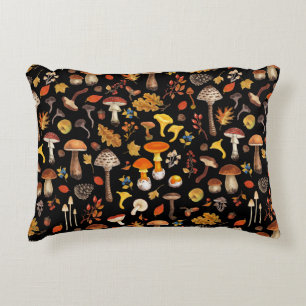 Coussins Décoratifs Champignons sauvages sur le noir