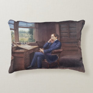 Coussins Décoratifs Charles Dickens dans son étude