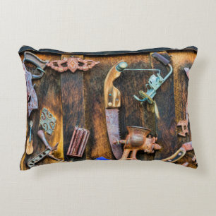 Coussins Décoratifs Collection d'antiquités sur le mur