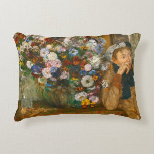 Coussins Décoratifs Degas Une Femme assise à côté d'un vase de fleurs