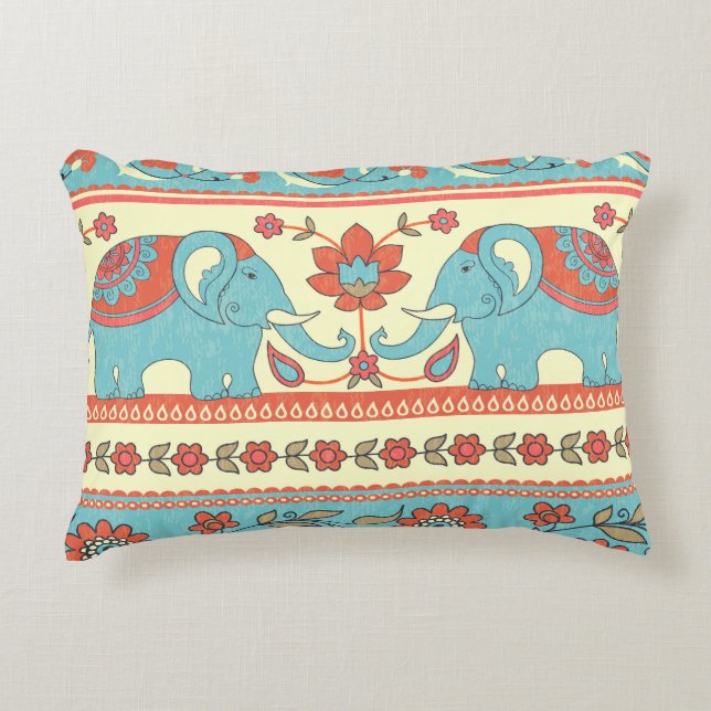 Coussins Décoratifs Eléphants, fleurs, motif ethnique rayé (Devant)