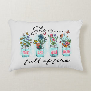Coussins Décoratifs Elle Est Pleine De Feu