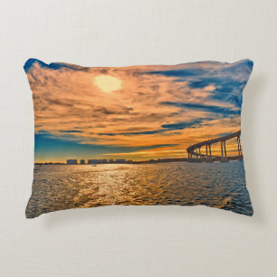 Coussins Décoratifs États-Unis, CA, pont de la baie de San Diego-Coron