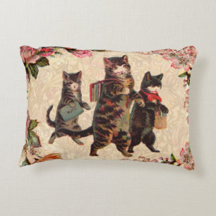 Coussins Décoratifs Impression de chatons vintage allant à l'école : V