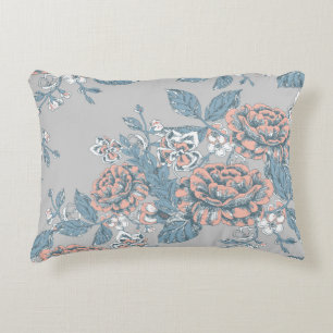 Coussins Décoratifs Jolies fleurs. Des ornements monochromes. Pat sans